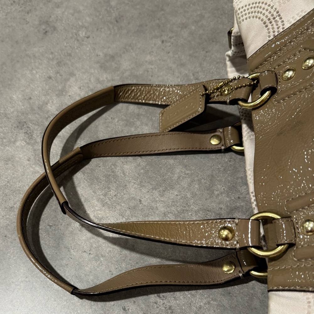 Coach Ashley Handbag B1226-F20049! GUC! - Picture 8 of 11